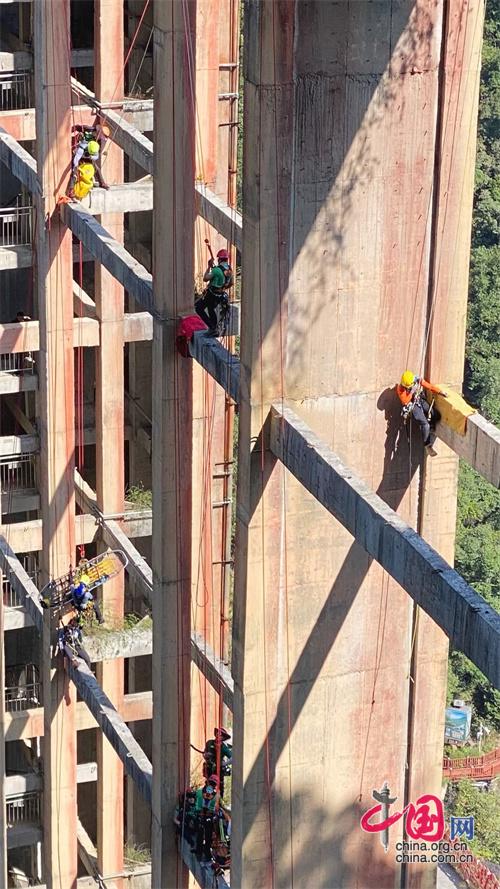 登之日”国际绳索救援赛在广东乳源举行冰球突破游戏网站GRIMPDAY“攀(图1)
